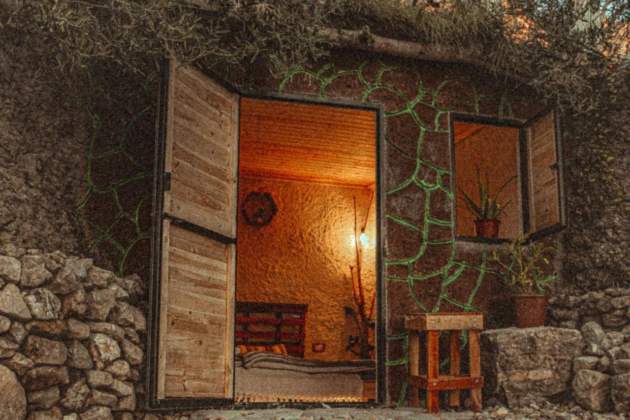 דנה Hobbit Village מראה חיצוני תמונה